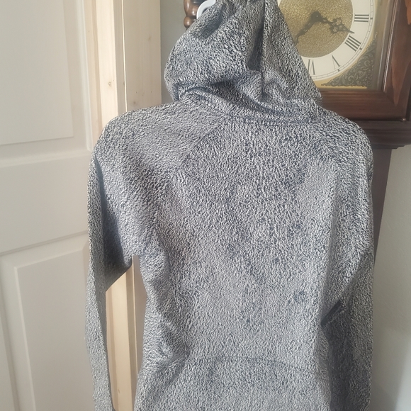 Black and gray sweater size 4 lululemon - Picture 4 of 4